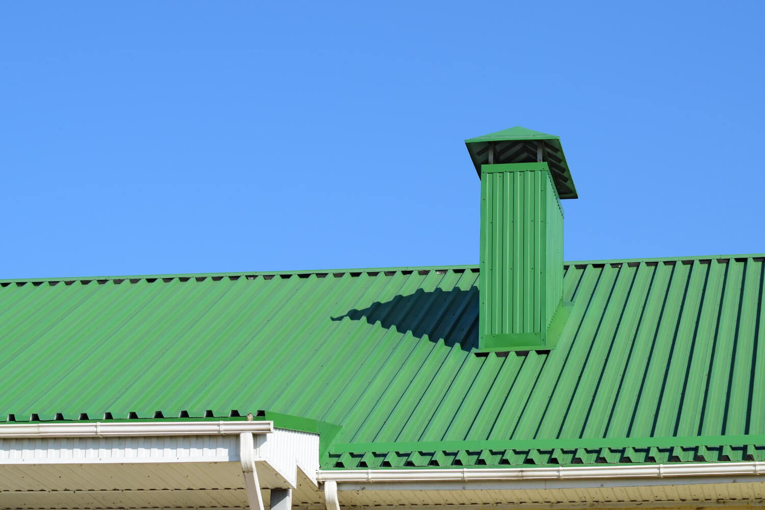 Sustainable Roofing Choices and Their Role in Energy Efficiency and Environmental Responsibility